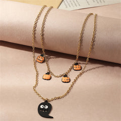 Celebrate Halloween with this stylish 18K gold-plated necklace, featuring a ghost and pumpkin pendant in black enamel.