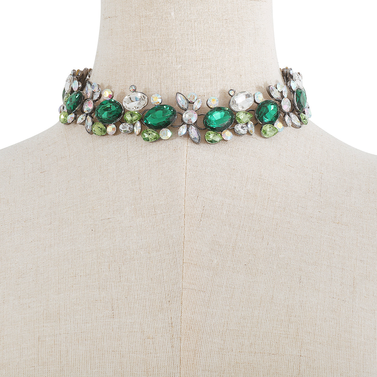 Green and White Crystal Cluster Choker, chunky choker necklace, dainty minimalist design, styled look