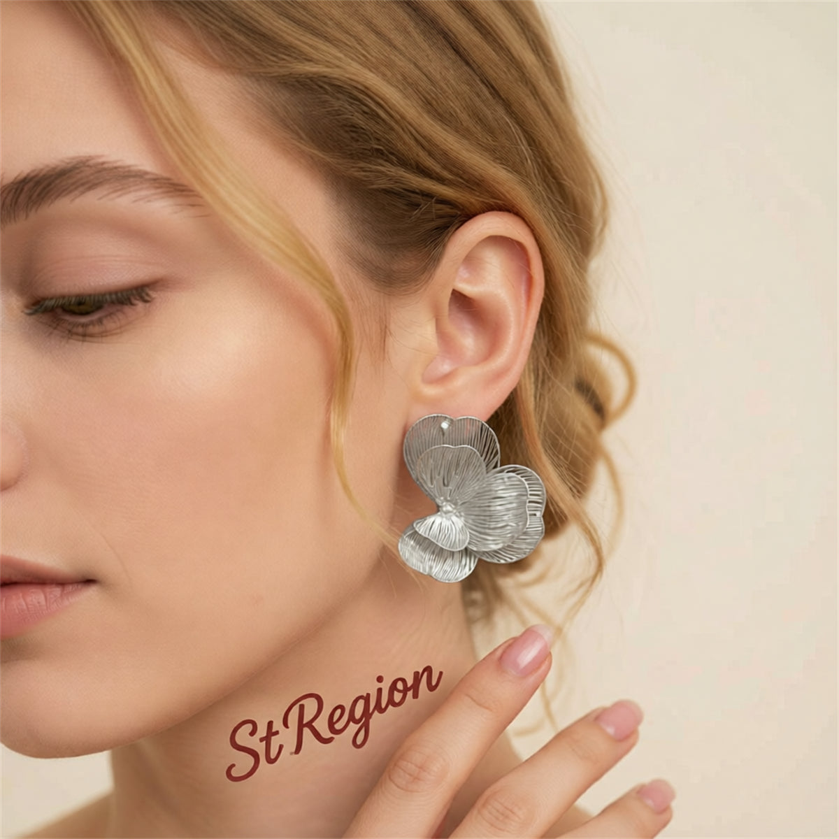 Silvertone Netted Flower Statement Stud Earrings