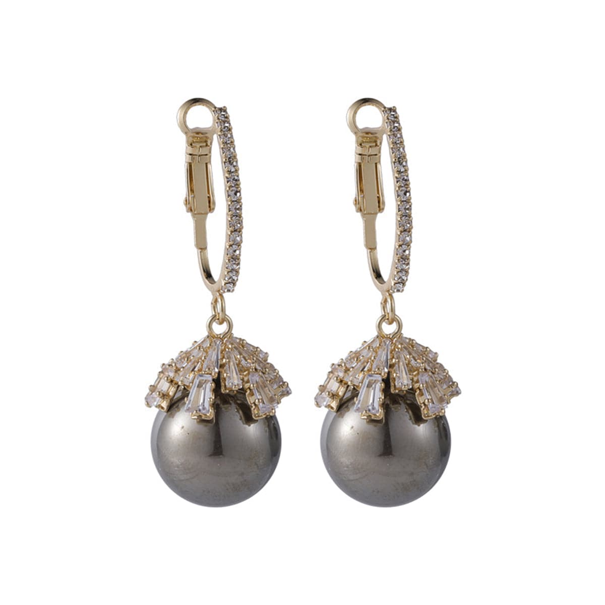 Gray Pearl and Cubic Zirconia 18k Gold-Plated Huggie Earrings, gold huggie earrings, everyday style, detail close-up