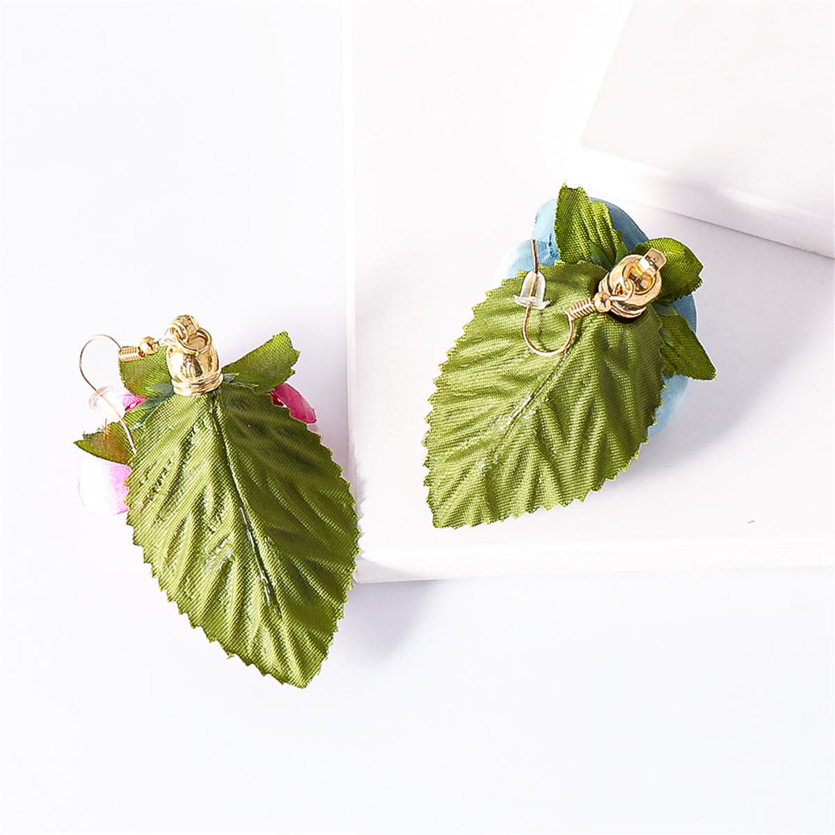Pink Plastic and 18K Gold-Plated Flower Drop Earrings, gold drop earrings for women, vintage-inspired design, styled look