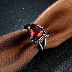 Red cubic zirconia & Gunmetal Heart Ring - streetregion