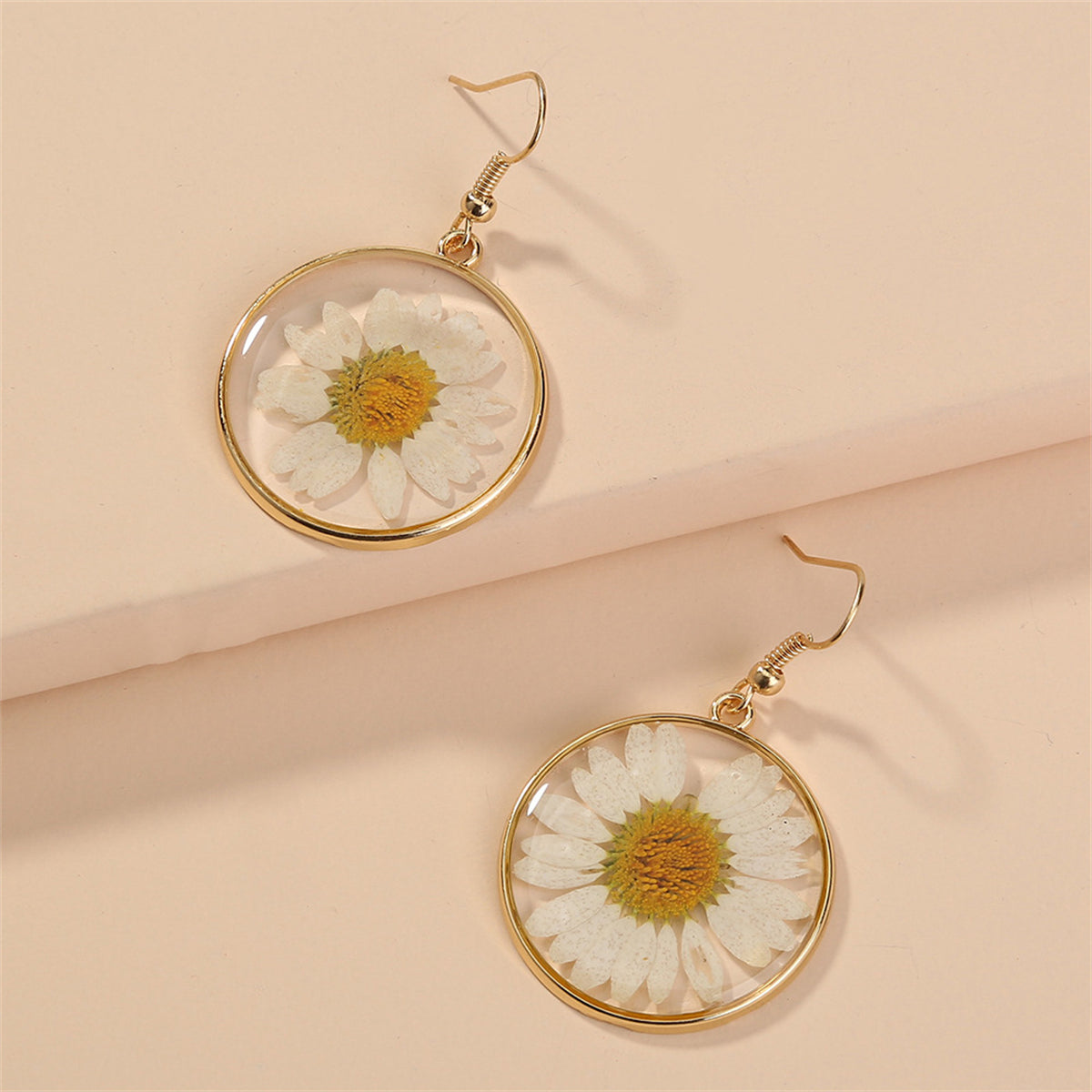 18K Gold-Plated Pressed Mum Round Drop Earring