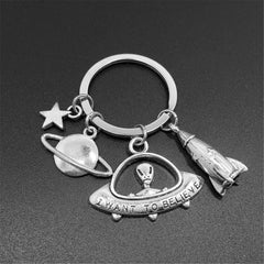 Silver-Plated 'I Want To Believe' Alien Key Chain