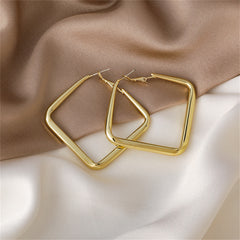 Elegant open square hoop earrings in 18K gold plating, ideal for enhancing your jewelry collection with a trendy touch.