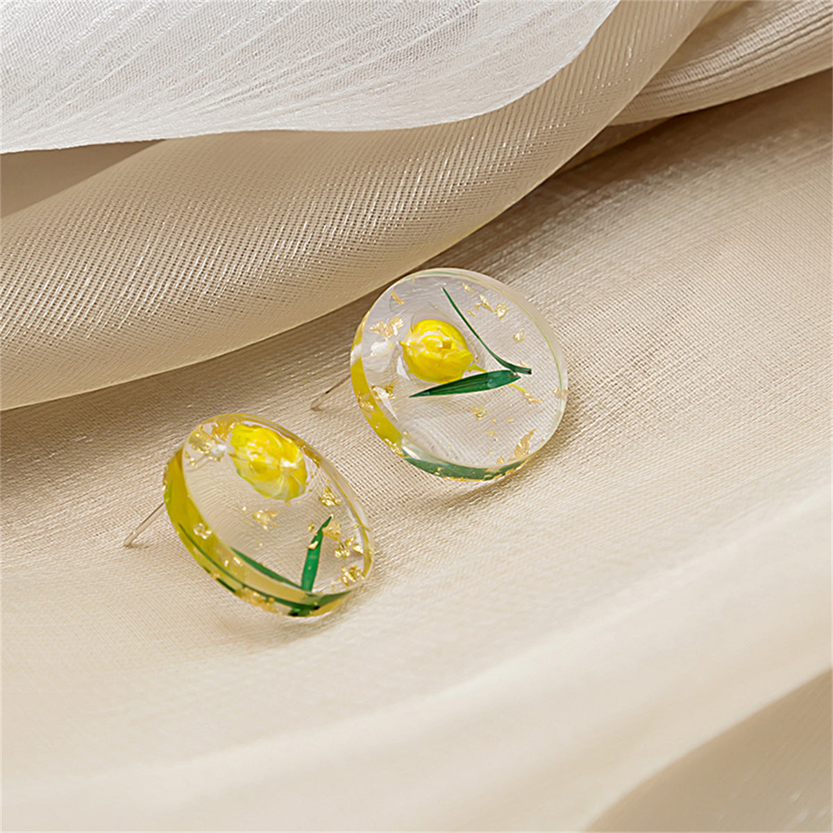 Silver-Plated and Yellow Floral Stud Earrings, silver stud earrings for women, dainty minimalist design, detail close-up