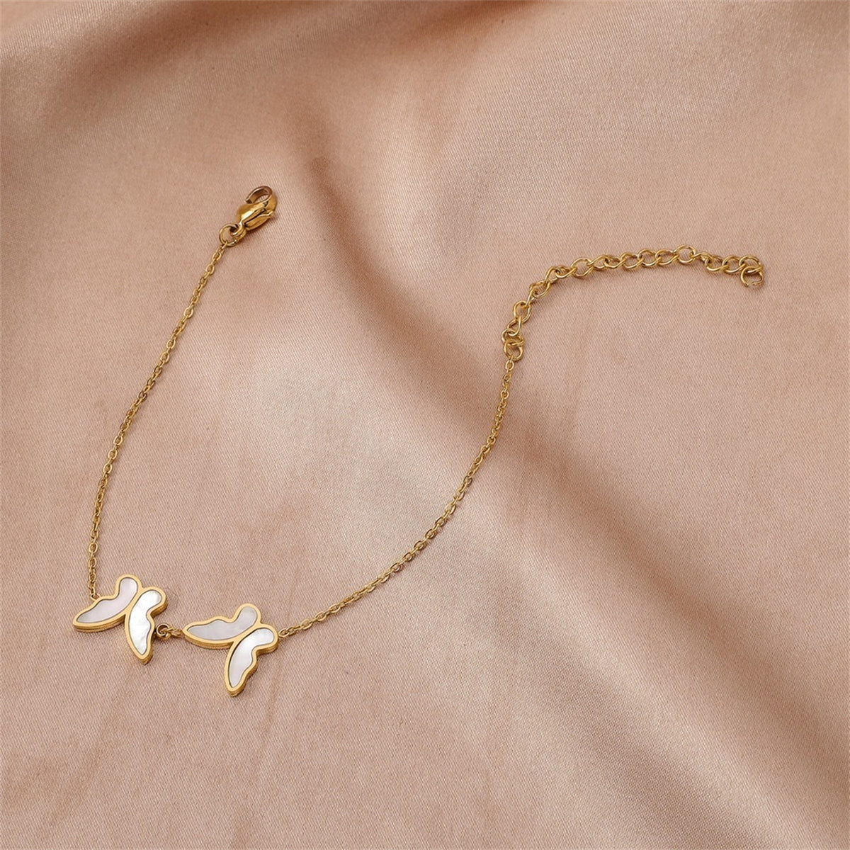 Shell and 18K Gold-Plated Double Butterfly Anklet, gold anklet bracelet, dainty minimalist design, lifestyle look