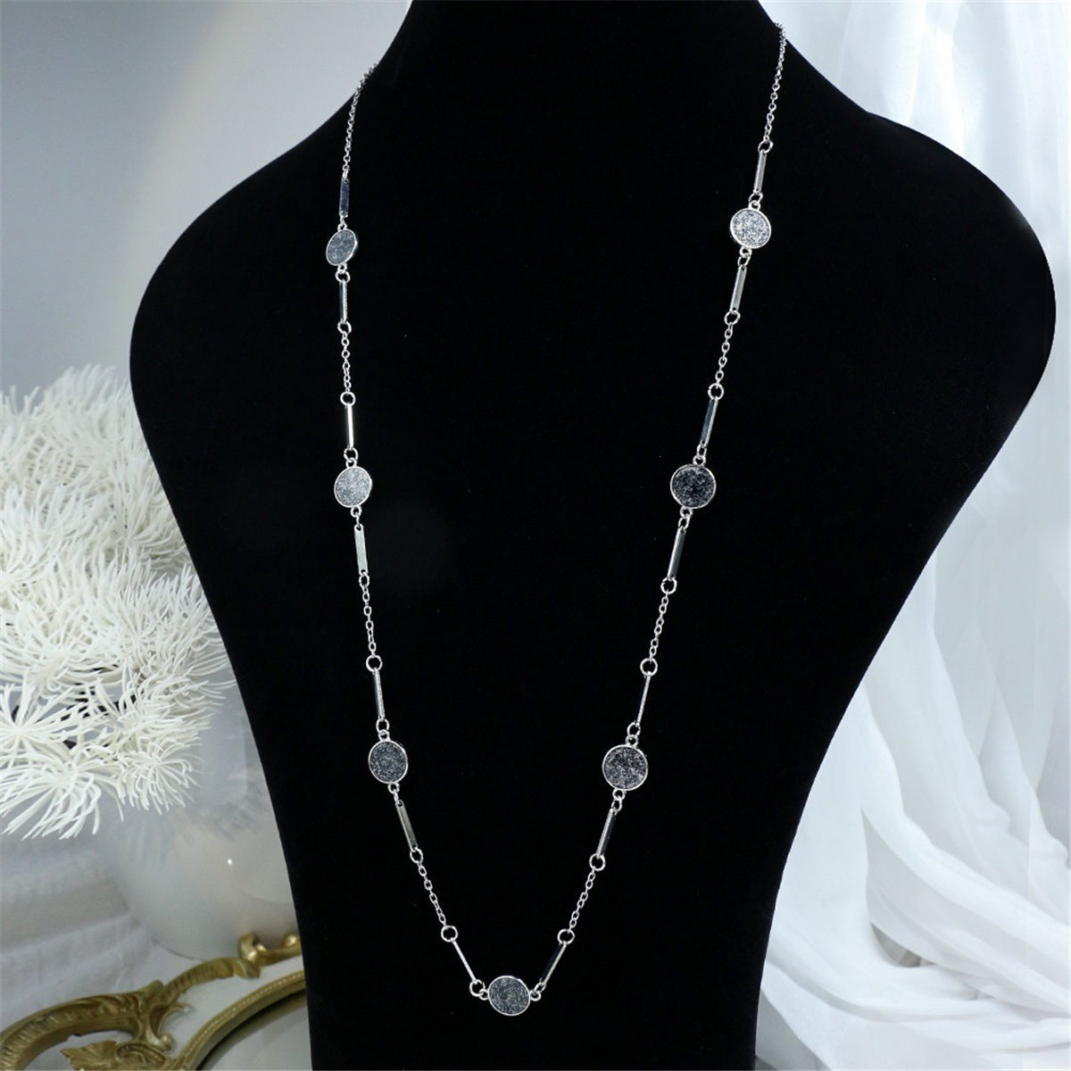 Polystyrene and Silver-Plated Station Necklace, silver pendant necklace for women, dainty minimalist design, lifestyle look