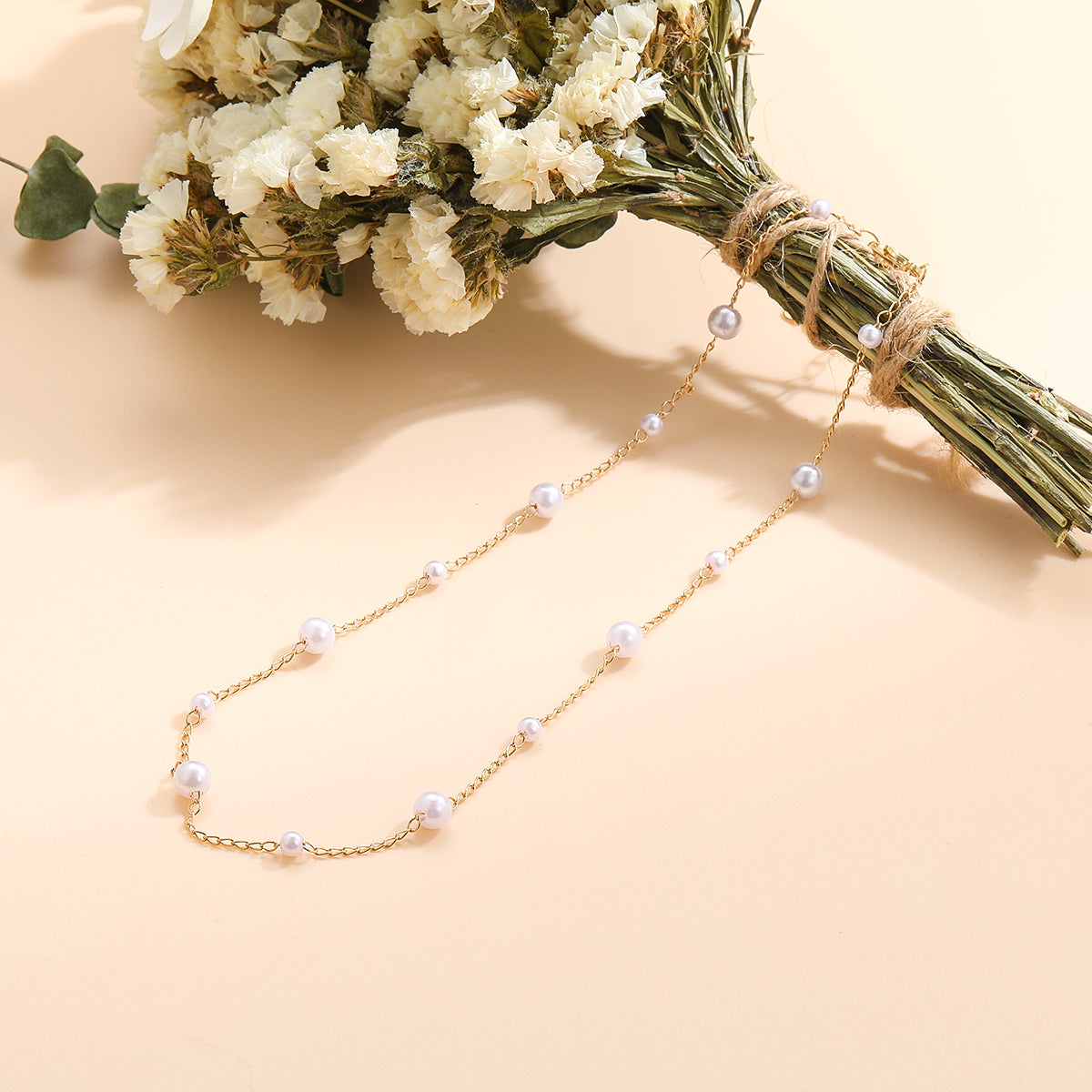 Pearl and 18K Gold-Plated Beads Chain Station Necklace, gold pendant necklace for women, detail close-up