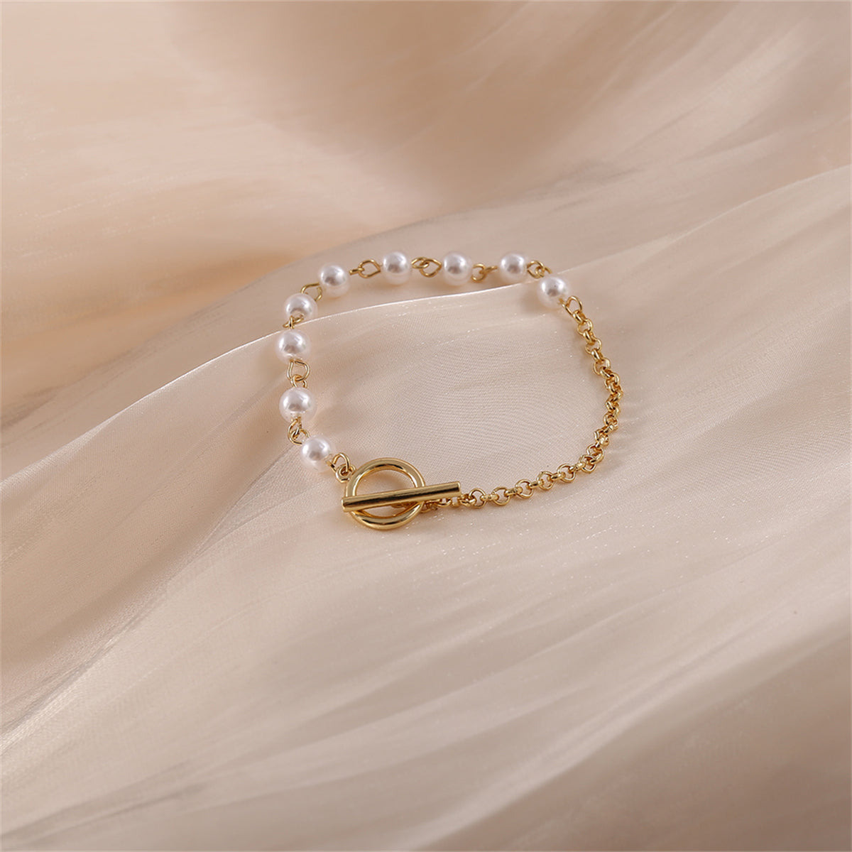 Pearl and 18K Gold-Plated Bracelet, gold bracelet for women, vintage-inspired design, styled look