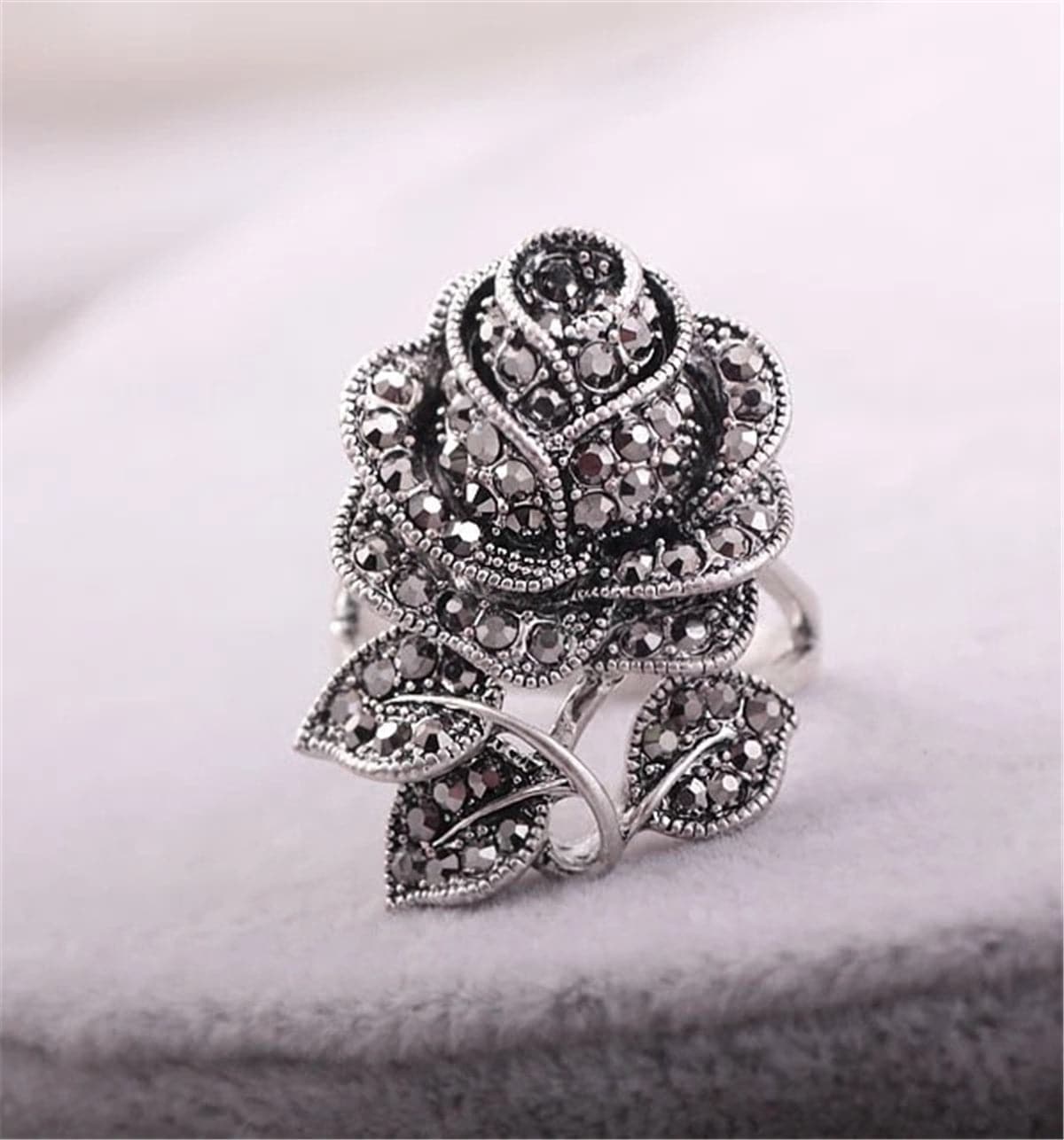 cubic zirconia & Silvertone Blooming Rose Ring - streetregion