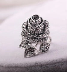 cubic zirconia & Silvertone Blooming Rose Ring - streetregion