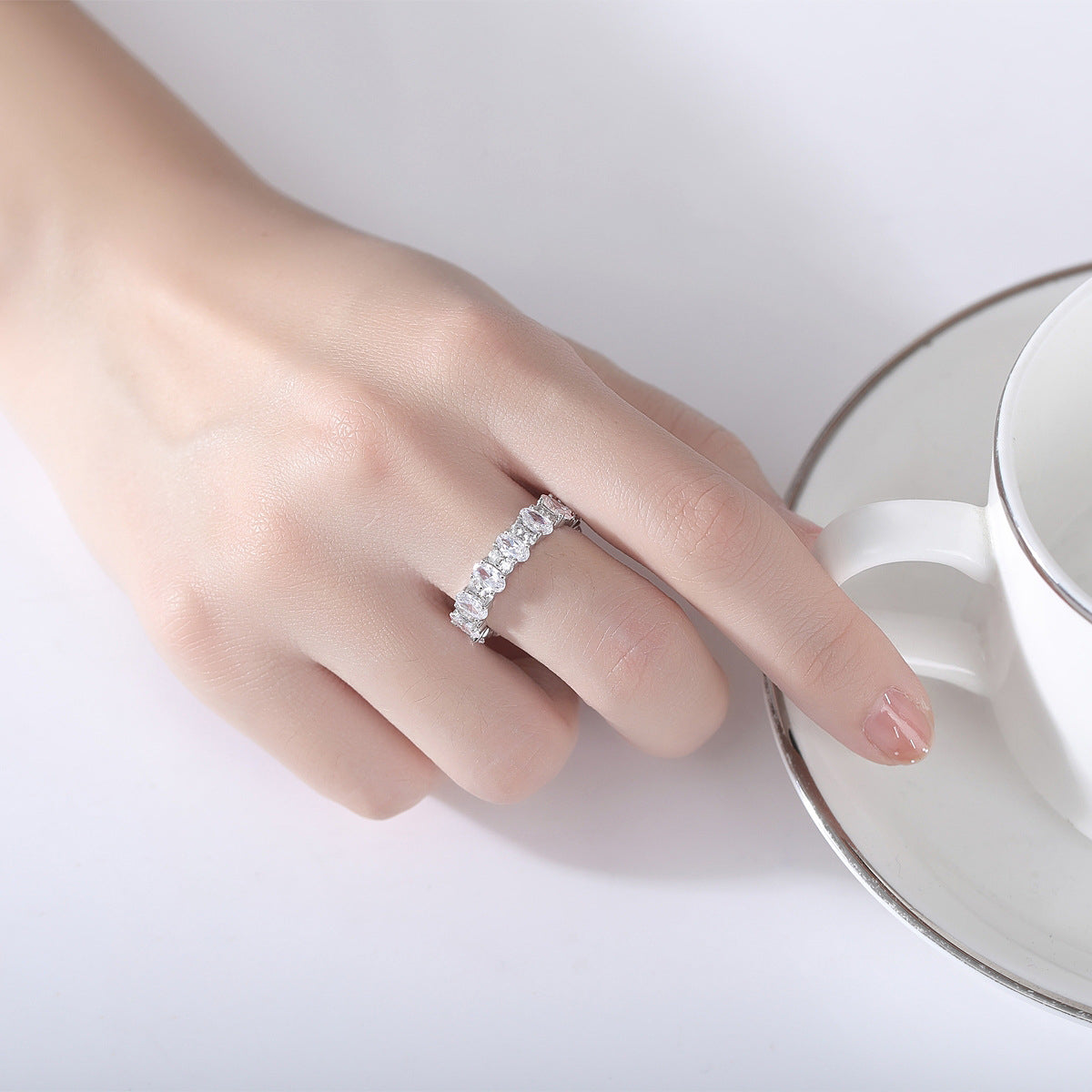 Oval-Cut Crystal and Cubic Zirconia Silver-Plated Band Ring, silver statement rings for women, lifestyle look