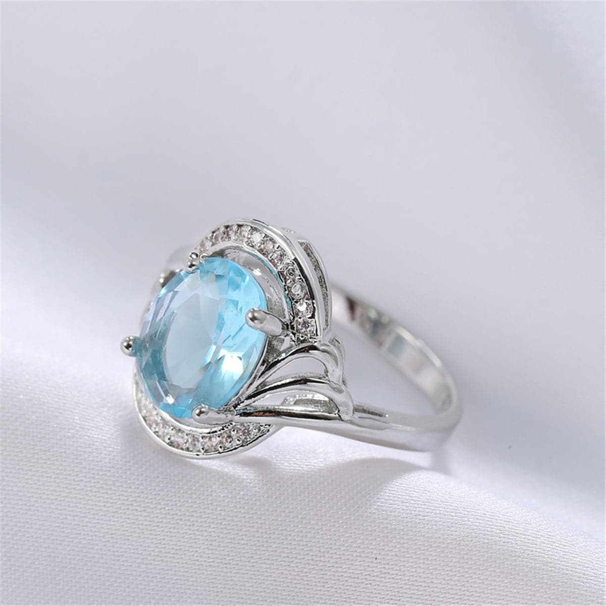 Sea Blue Crystal and Cubic Zirconia Wave Ring, statement rings for women, elegant gift for her, styled look