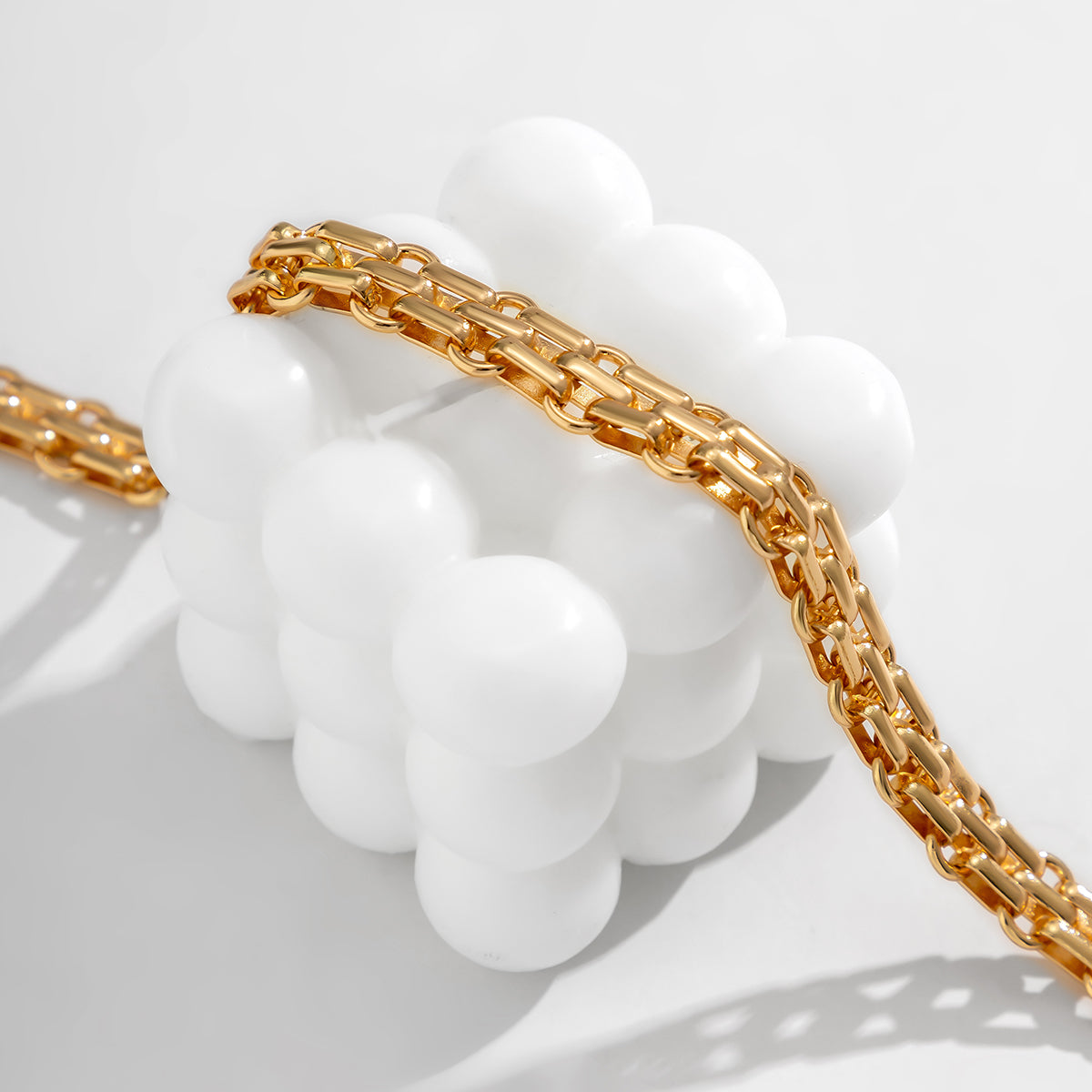 18K Gold-Plated Triple-Link Chain, gold pendant necklace for women, vintage-inspired design, styled look
