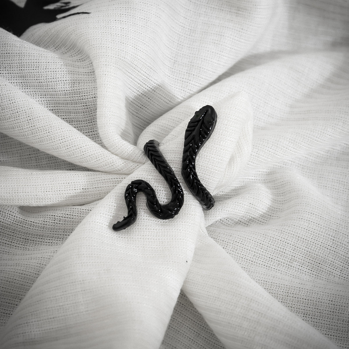 Black Textured Snake Bypass Ring, statement rings for women, vintage-inspired design, styled look