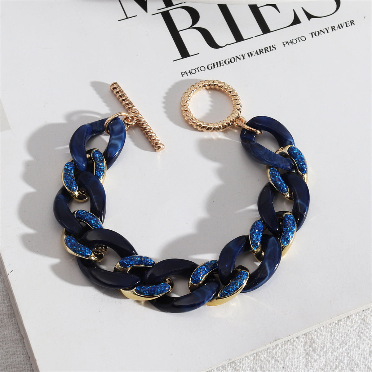 Blue Resin and 18K Gold-Plated Curb Chain Toggle Bracelet, gold bracelet for women, vintage-inspired design, front view