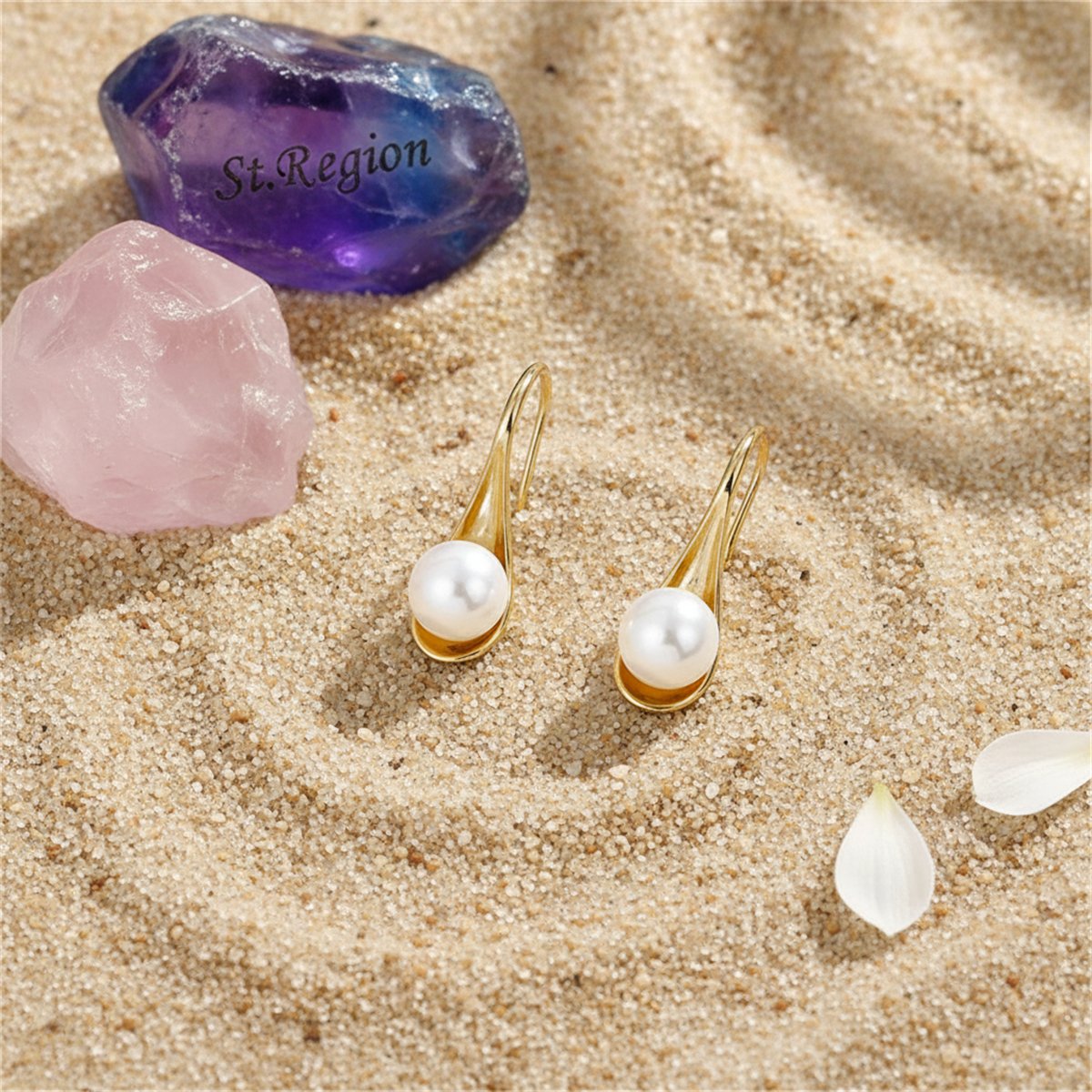 Pearl and 18K Gold-Plated Drop Earrings, gold drop earrings for women, everyday style, detail close-up