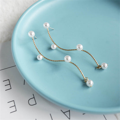 Pearl and 18K Gold-Plated Embellished Zigzag Drop Earrings, gold drop earrings for women, dainty minimalist design, side view