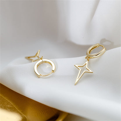 18K Gold-Plated Star Huggie Earrings, gold huggie earrings, everyday style, detail close-up