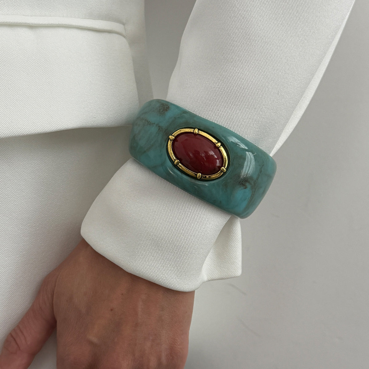 Teal Resin and Goldtone Oval Bangle Bracelet, gold bangle bracelet, vintage-inspired design, styled look