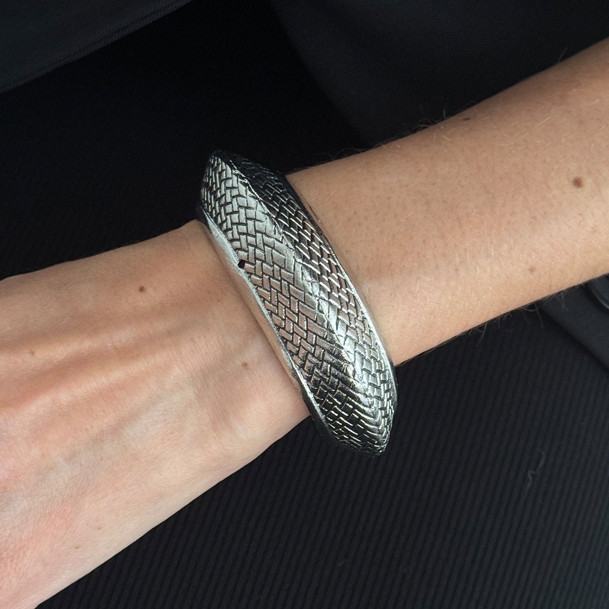 Silvertone Textured Snake Cuff, silver bracelet for women, vintage-inspired design, styled look
