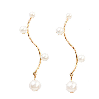 Pearl and 18K Gold-Plated Embellished Zigzag Drop Earrings, gold drop earrings for women, detail close-up