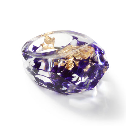 Purple Dried Flower Resin Ring, statement rings for women, dainty minimalist design, detail close-up