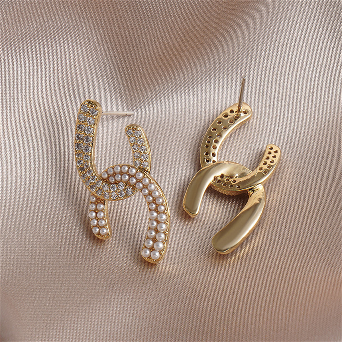 Pearl and Cubic Zirconia Interlocked Stud Earrings, stud earrings for women, botanical inspired, detail close-up