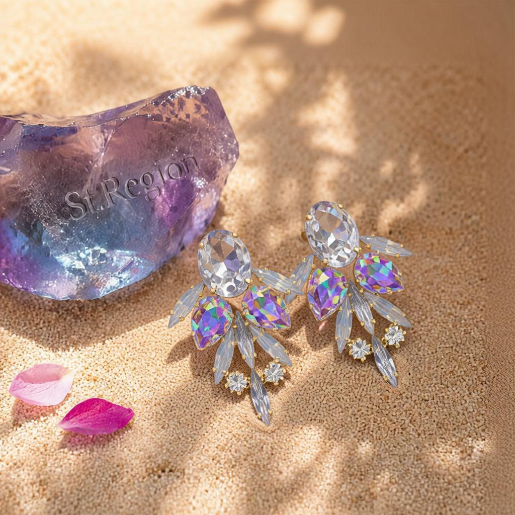 Crystal and Cubic Zirconia Drop Earrings, drop earrings for women, vintage-inspired design, detail close-up