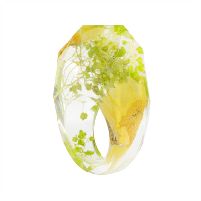 Yellow and Green Dried Flower Ring, statement rings for women, vintage-inspired design, side view