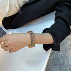 18K Gold-Plated Chevron Milgrain Hinge Bangle