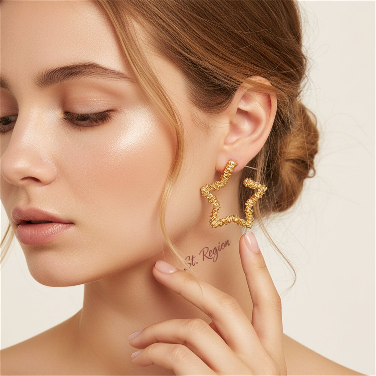 18K Gold-Plated Twisted Star Hoop Earring, gold hoop earrings for women, dainty minimalist design, styled look