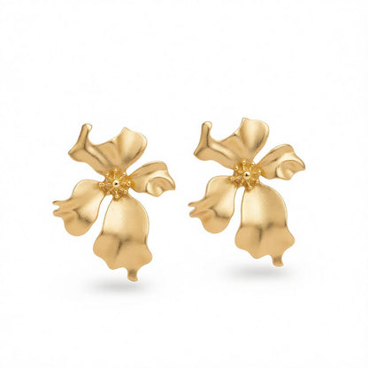18K Gold-Plated Floral Stud Earrings, cubic zirconia stud earrings for women, vintage-inspired design, side view