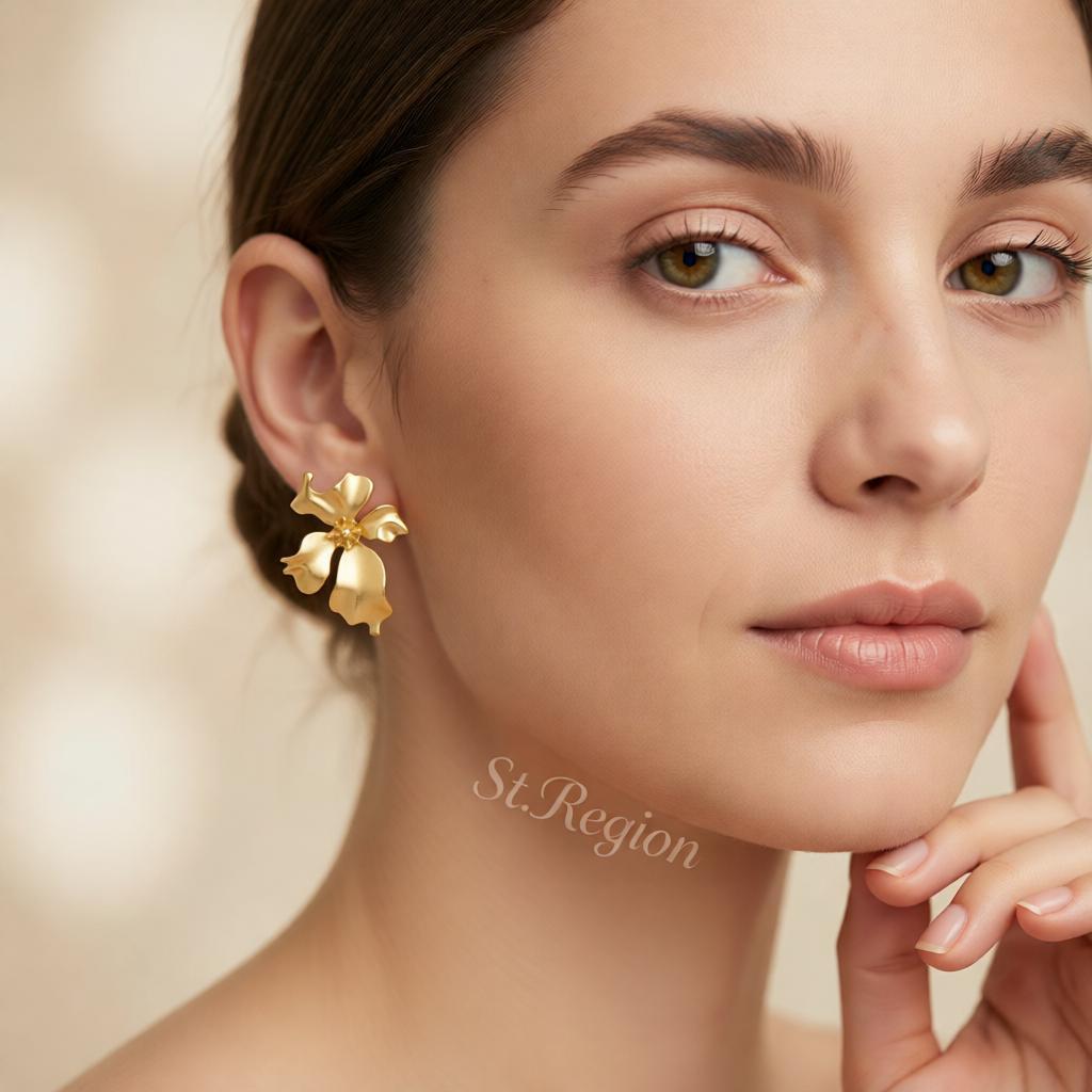 18K Gold-Plated Floral Stud Earrings, cubic zirconia stud earrings for women, vintage-inspired design, styled look