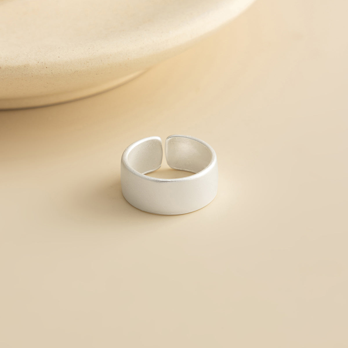 Silvertone Textured Open Ring, elegant gift for her, detail close-up