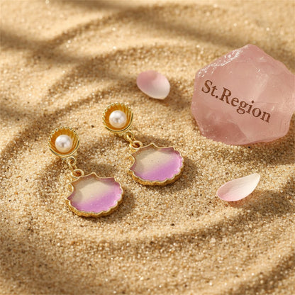 Pearl and Resin 18K Gold-Plated Shell Drop Earrings, gold drop earrings for women, everyday style, detail close-up