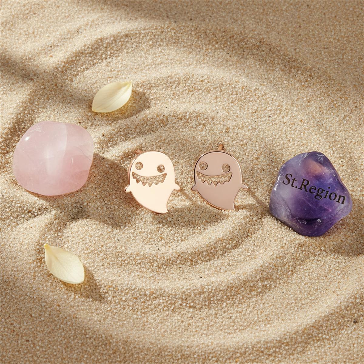18K Gold-Plated Ghost Stud Earrings, gold stud earrings for women, botanical inspired, detail close-up
