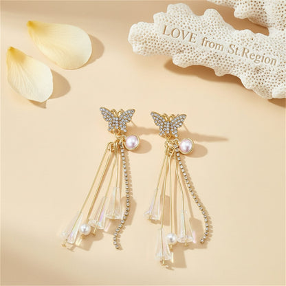 Pearl and 18K Gold-Plated Butterfly Tassel Drop Earrings, gold drop earrings for women, elegant gift for her, lifestyle look