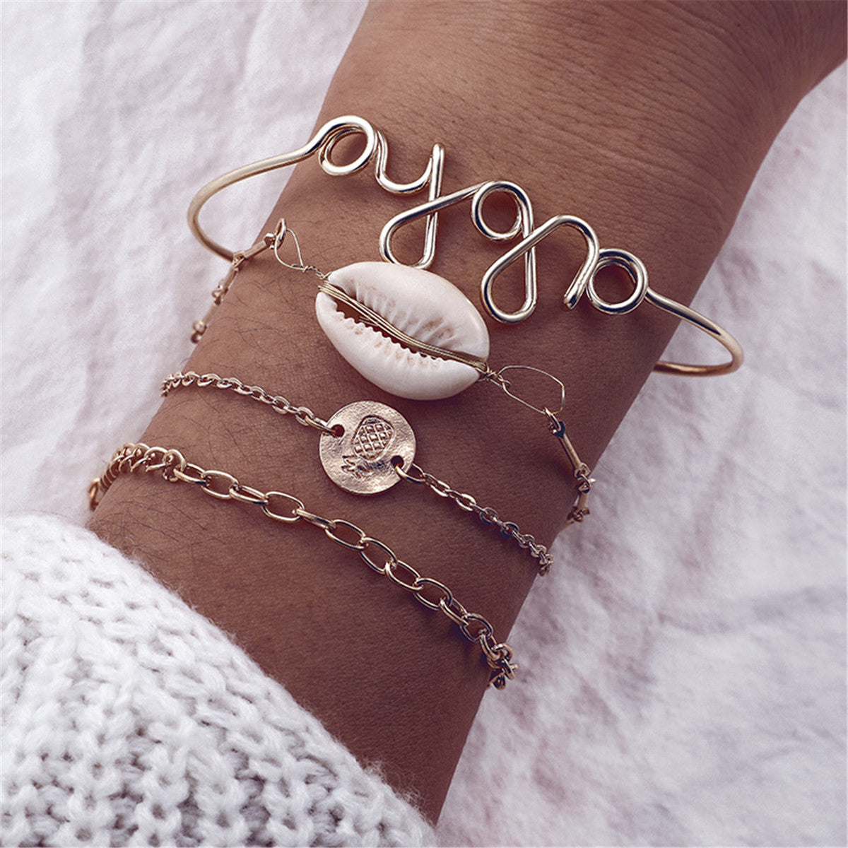 Shell and 18K Gold-Plated 'Aloha' Bracelet Set, jewelry gift sets for women, vintage-inspired design, front view