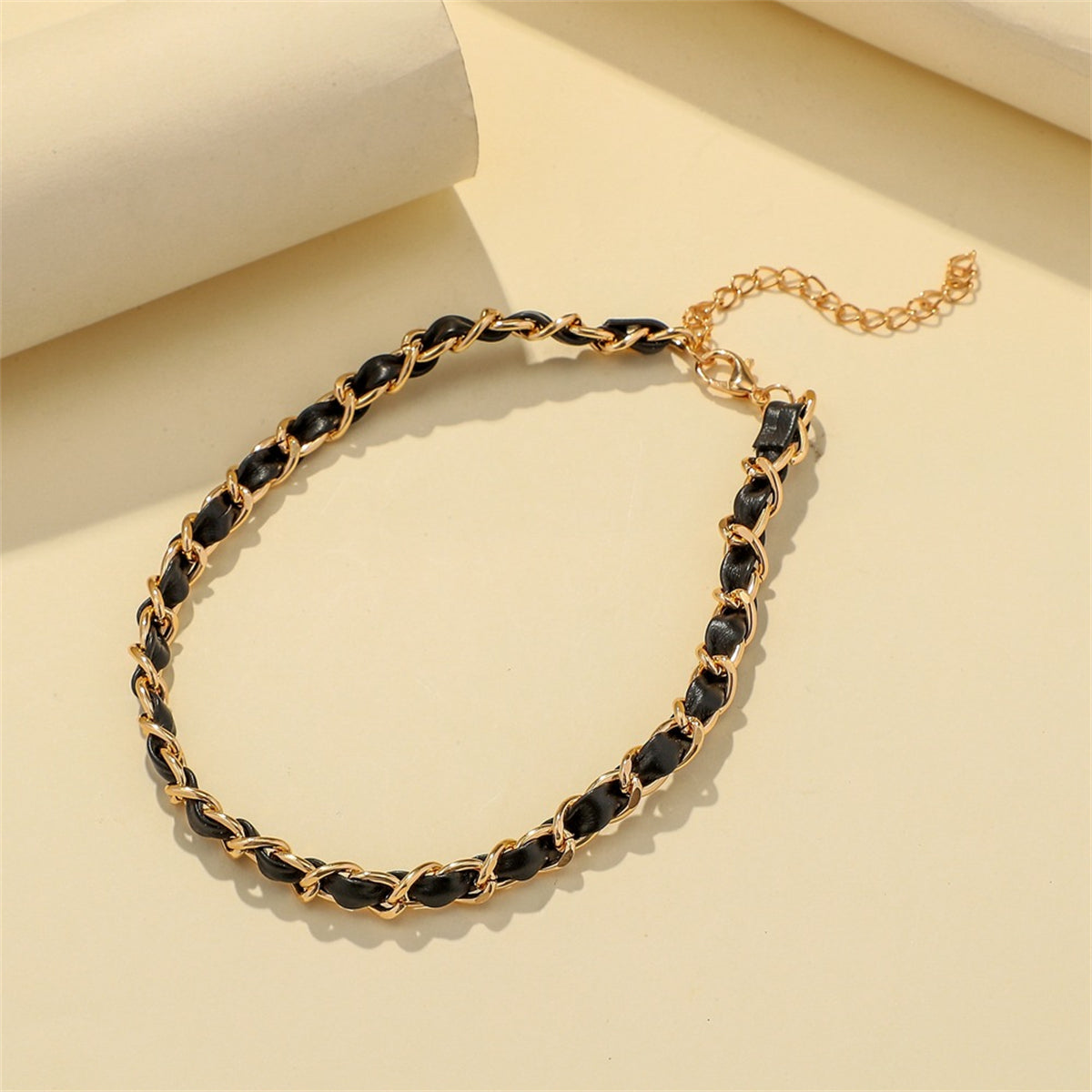 18K Gold-Plated & Black Polystyrene Cable Chain Choker