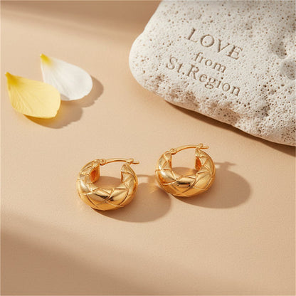 18K Gold-Plated Geometric-Cut Huggie Hoop Earrings, gold huggie earrings, elegant gift for her, lifestyle look