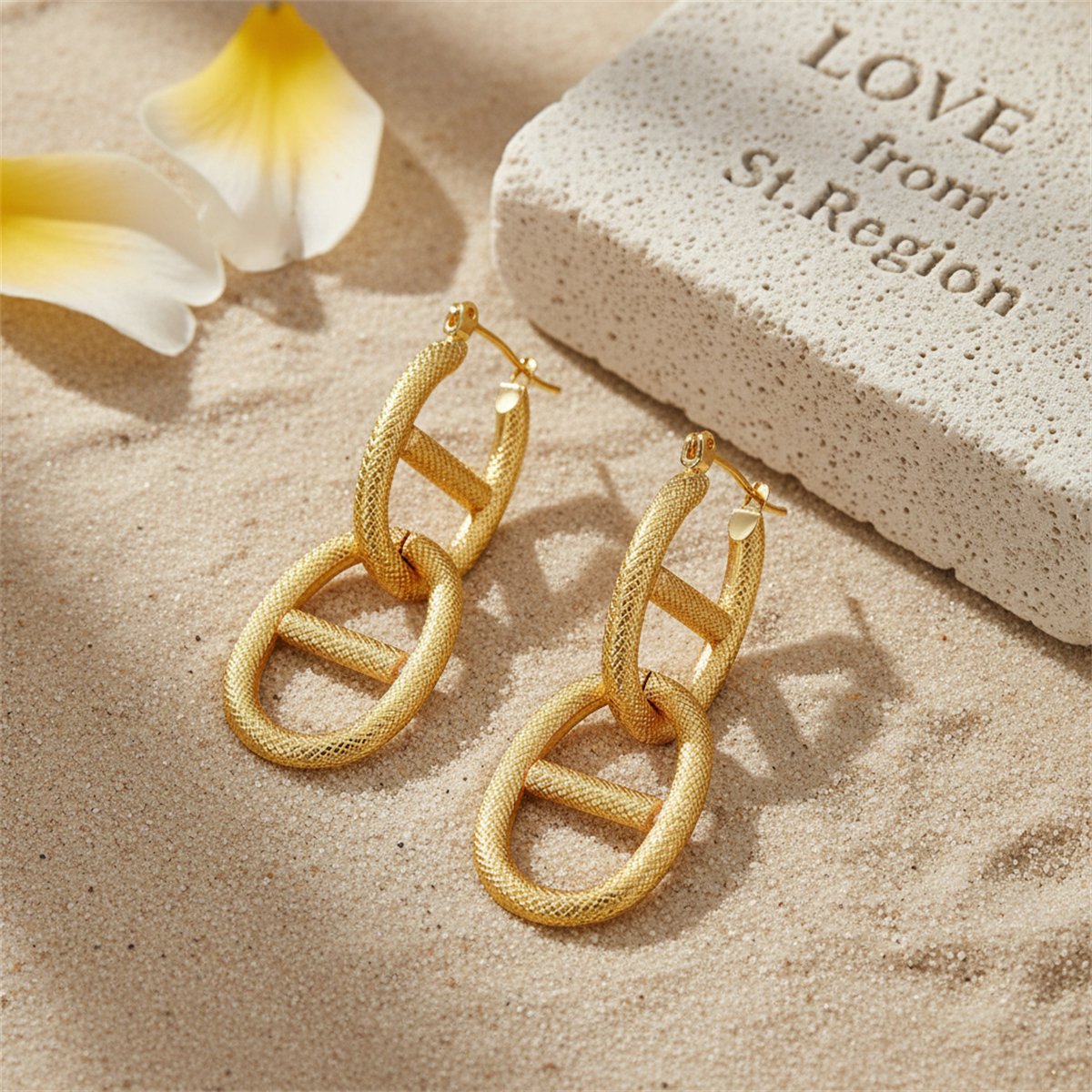 18K Gold-Plated Textured Chain Drop Earring, gold huggie earrings, dainty minimalist design, lifestyle look