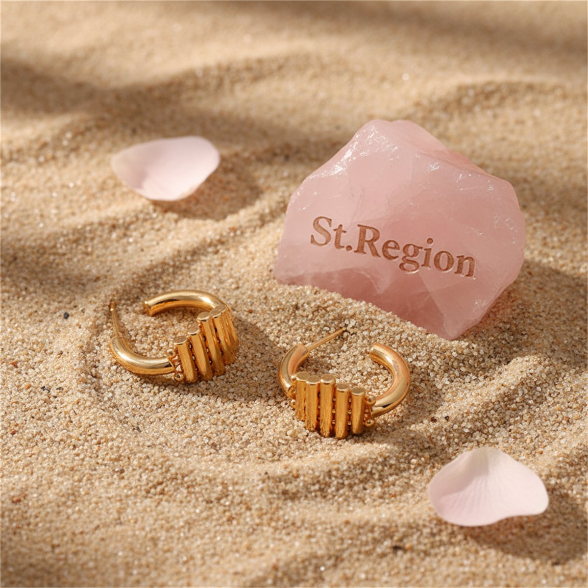 18K Gold-Plated Wood-Structure Oval Huggie Earrings, gold huggie earrings, botanical inspired, detail close-up