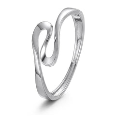 A stylish silver-plated ribbon bangle with a graceful curved design, perfect for adding sophistication to any outfit.