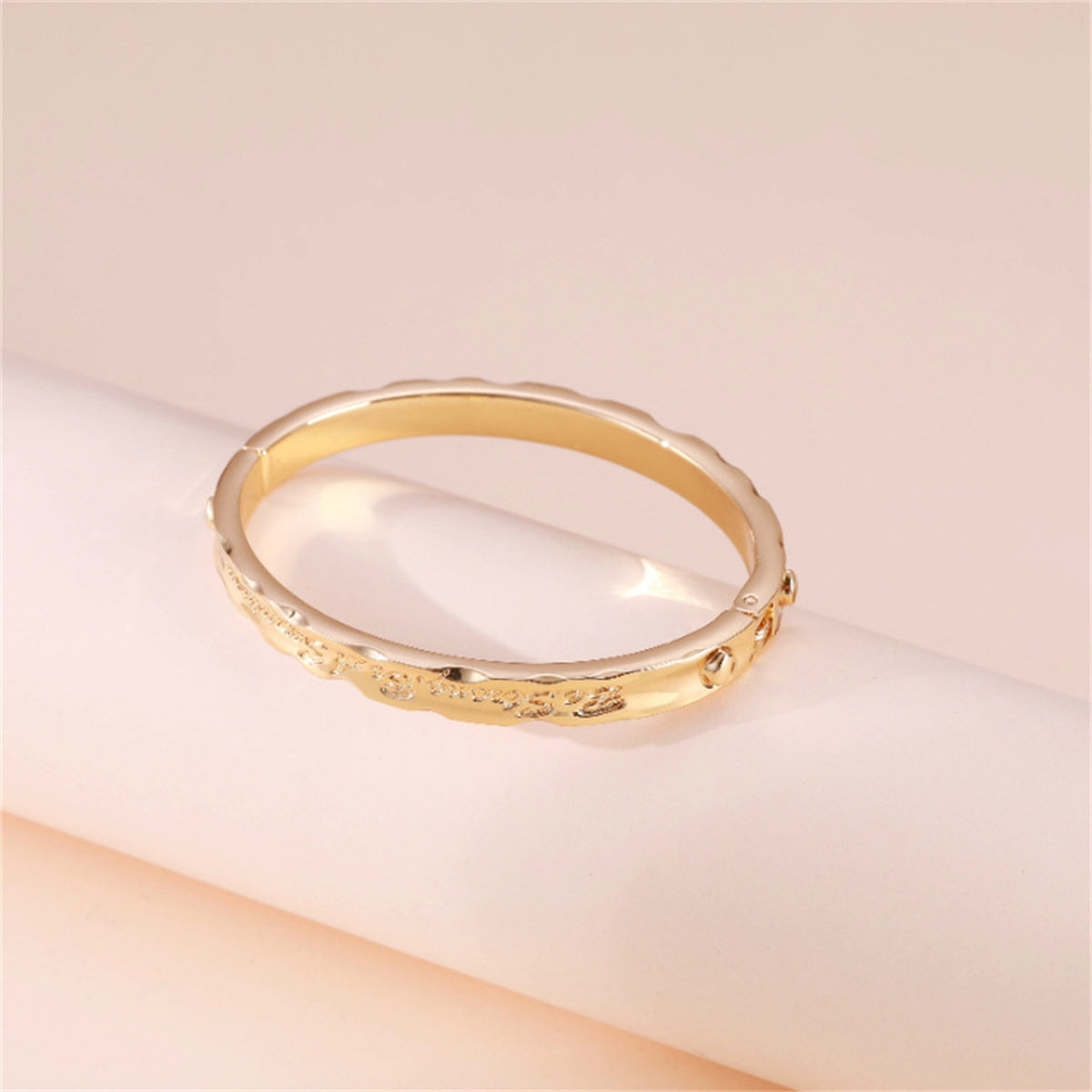 18K Gold-Plated Engraved 'Be Strong' Bangle, gold bangle bracelet, dainty minimalist design, detail close-up