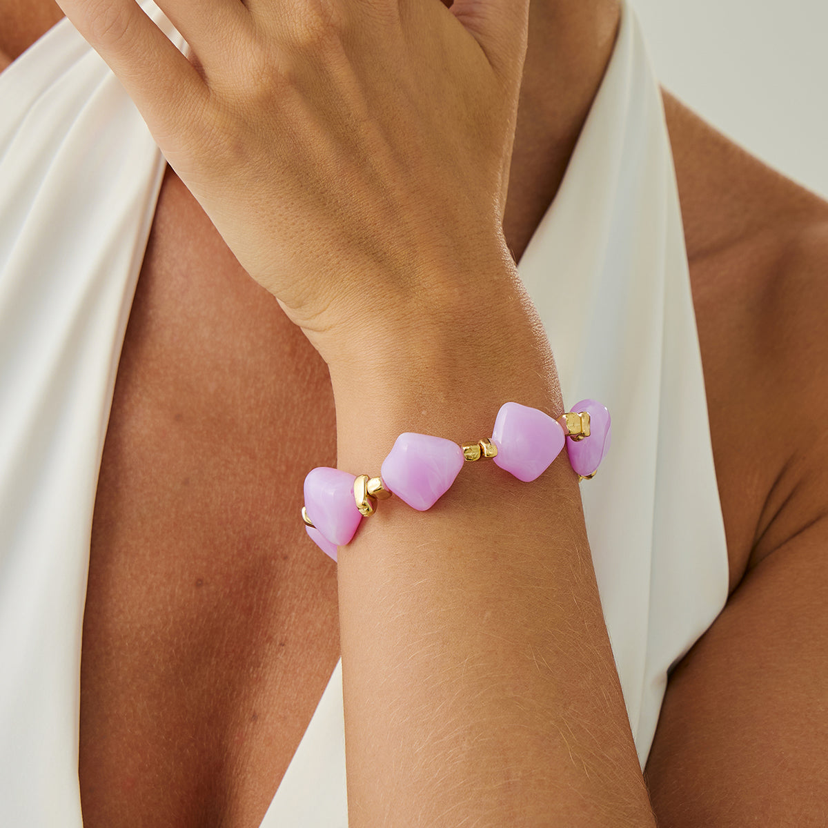 Purple Resin and Goldtone Beads Rhombus Station Stretch Bracelet, dainty minimalist design, styled look