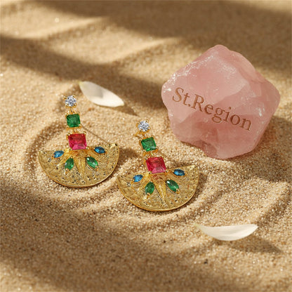 Green Crystal and Cubic Zirconia Fan Drop Earrings, drop earrings for women, dainty minimalist design, detail close-up
