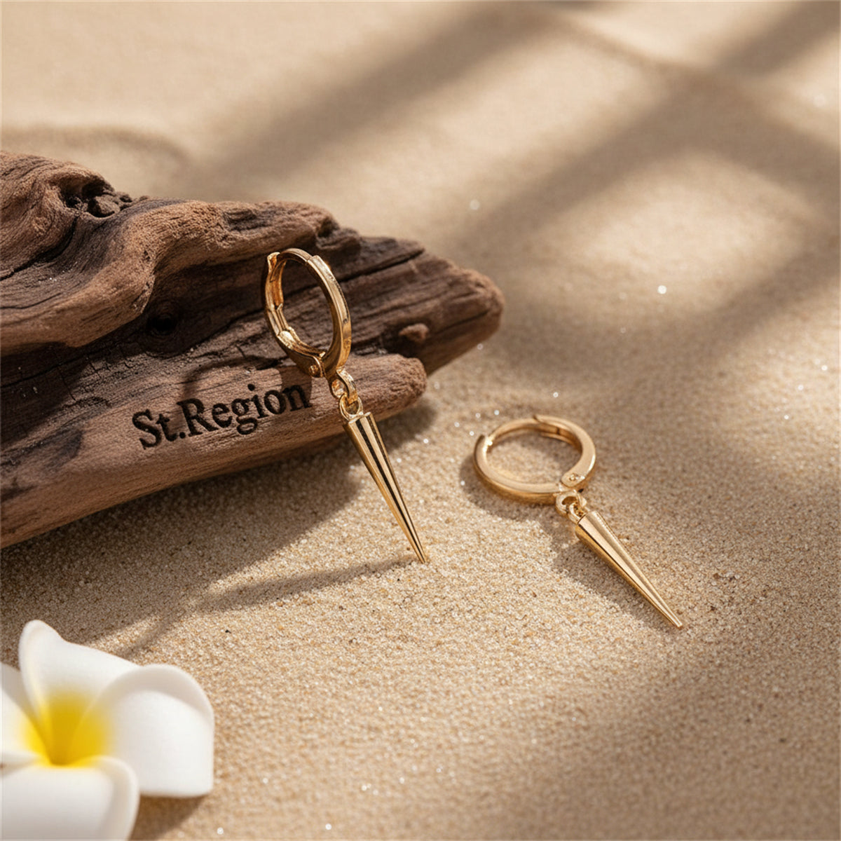 18K Gold-Plated Awl Huggie Earrings - Street Region