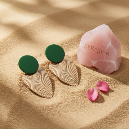 Enamel and 18K Gold-Plated Leaf Drop Earrings, gold drop earrings for women, vintage-inspired design, detail close-up